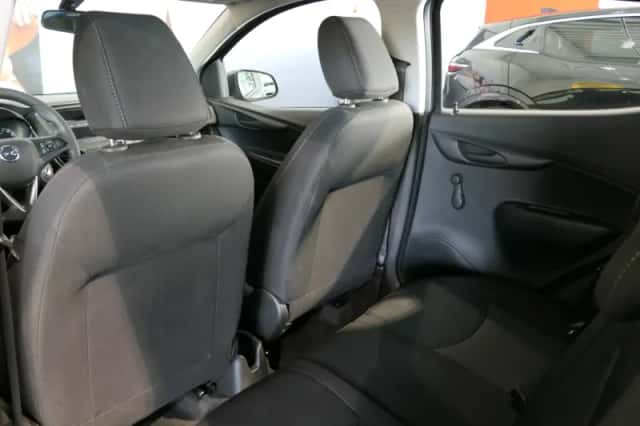 Opel Karl (2018) thumbnail 5