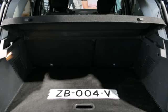 Renault Captur (2019) thumbnail 6