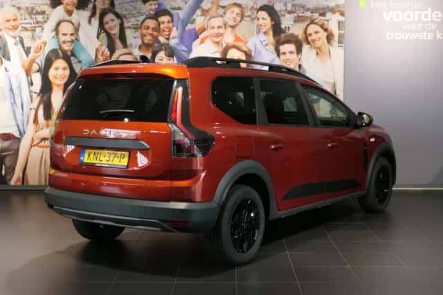 Dacia Jogger (2026) thumbnail 3