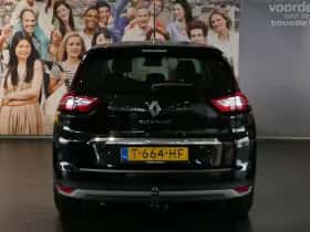 Renault Grand Scénic (2023) thumbnail 4