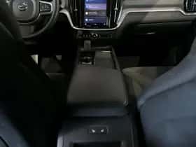 Volvo V60 (2022) thumbnail 14