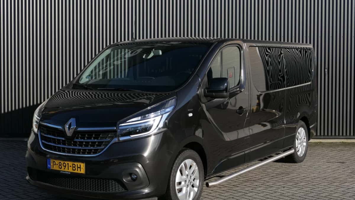 Renault Trafic (2021) — foto 1