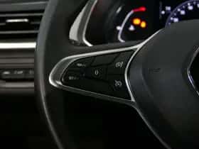 Renault Captur (2021) thumbnail 14