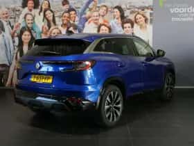 Renault Austral (2023) thumbnail 3