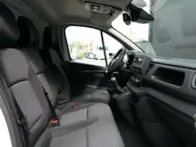 Renault Trafic (2023) thumbnail 29