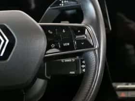 Renault Mégane E-Tech (2023) thumbnail 14