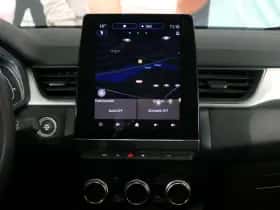 Renault Captur (2022) thumbnail 18