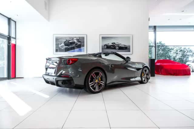 Ferrari Portofino (2024) thumbnail 3
