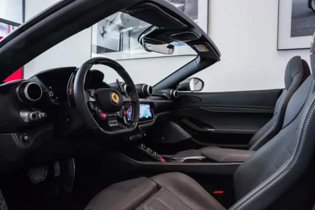 Ferrari Portofino (2024) thumbnail 4