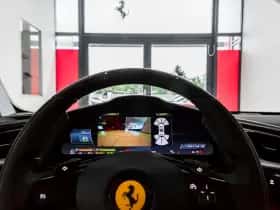 Ferrari SF90 Stradale (2024) thumbnail 10
