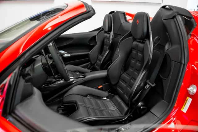 Ferrari SF90 Spider (2025) thumbnail 5
