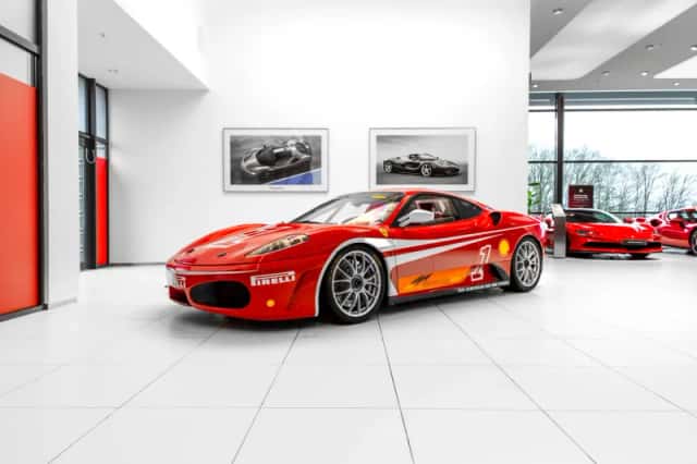 Ferrari F430 (2006) thumbnail 2