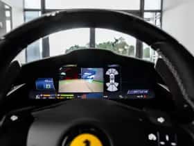 Ferrari SF90 Stradale (2022) thumbnail 9