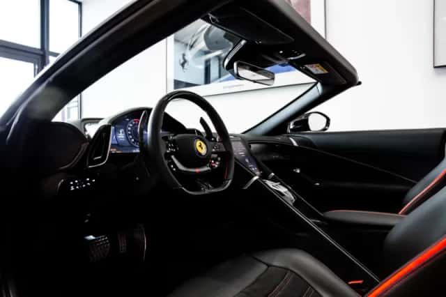 Ferrari Roma Spider (2026) thumbnail 4