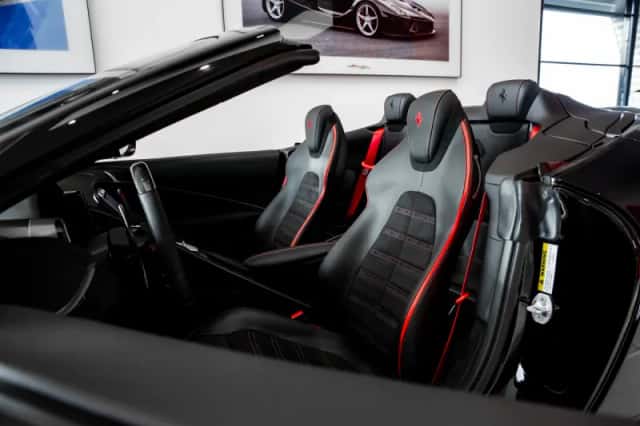 Ferrari Roma Spider (2026) thumbnail 5