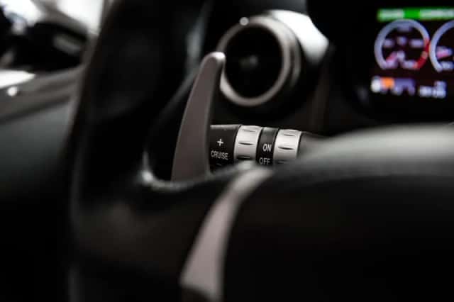 Ferrari California (2012) thumbnail 6