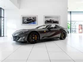 Ferrari 812 GTS (2023) thumbnail 2