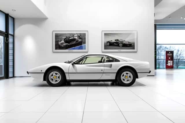 Ferrari 308 (1977) thumbnail 1