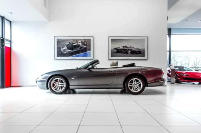 Jaguar XK8 (2005) thumbnail 2