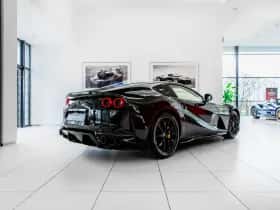 Ferrari 812 Superfast (2018) thumbnail 3