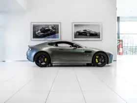 Aston Martin V8 Vantage (2019) thumbnail 5