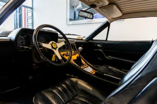 Ferrari 365 (1972) thumbnail 4
