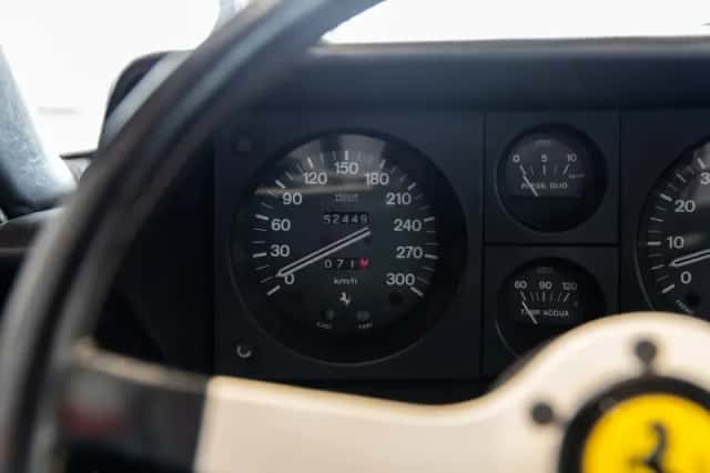 Ferrari 365 (1972) thumbnail 6