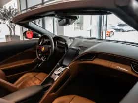 Ferrari Roma (2025) thumbnail 18