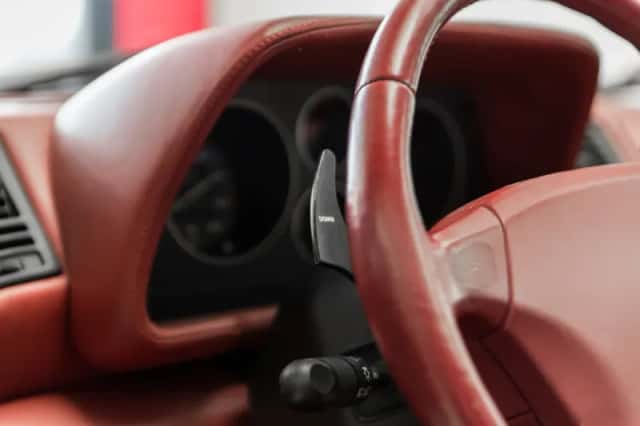 Ferrari F355 (1998) thumbnail 6