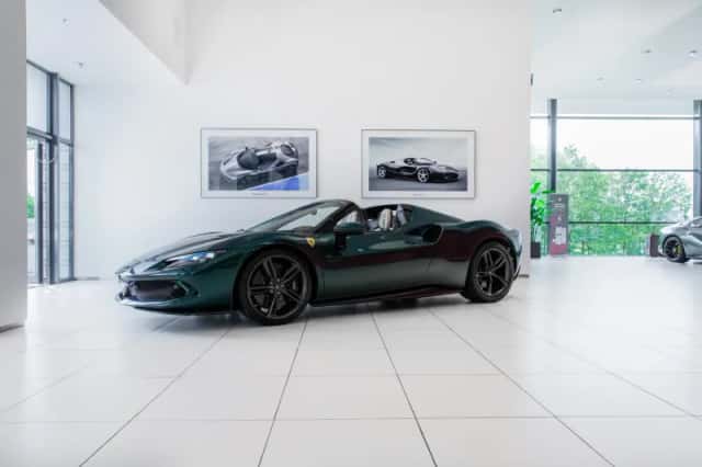 Ferrari 296 GTS (2025) thumbnail 2