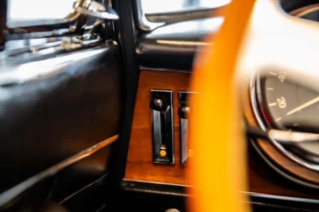 Ferrari 275 GTS (1966) thumbnail 6