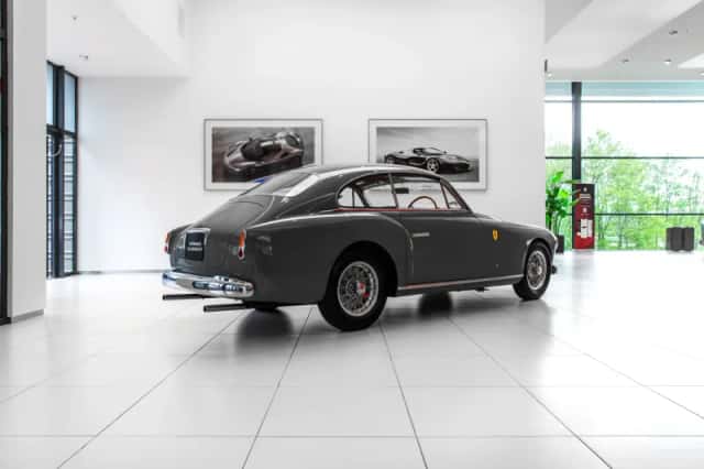 Ferrari 195 (1951) thumbnail 3