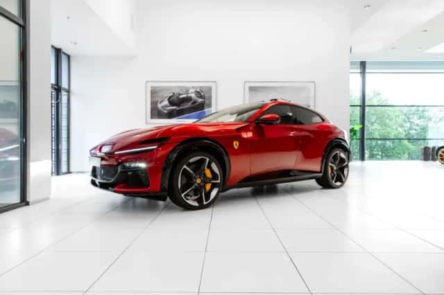 Ferrari Purosangue (2026) thumbnail 3