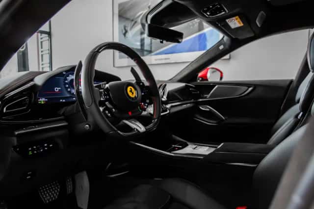 Ferrari Purosangue (2026) thumbnail 4