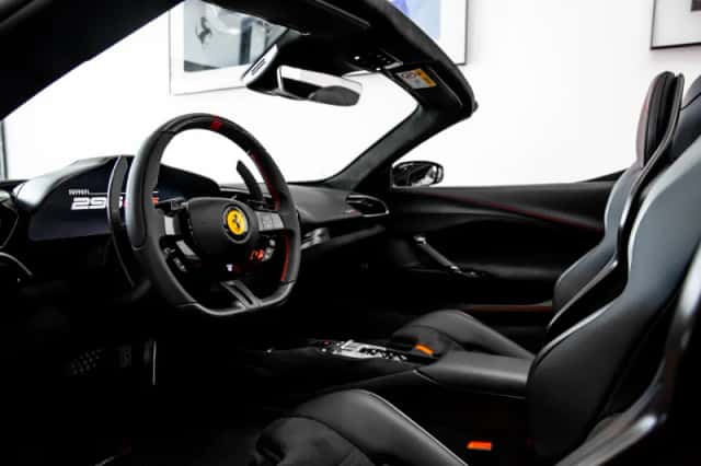 Ferrari 296 GTS (2025) thumbnail 5