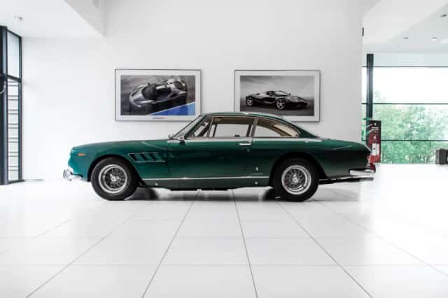 Ferrari 330 GT (1966) thumbnail 2