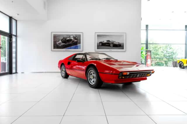 Ferrari 308 (1982) thumbnail 1
