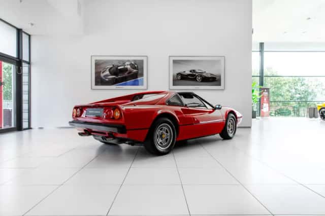 Ferrari 308 (1982) thumbnail 3