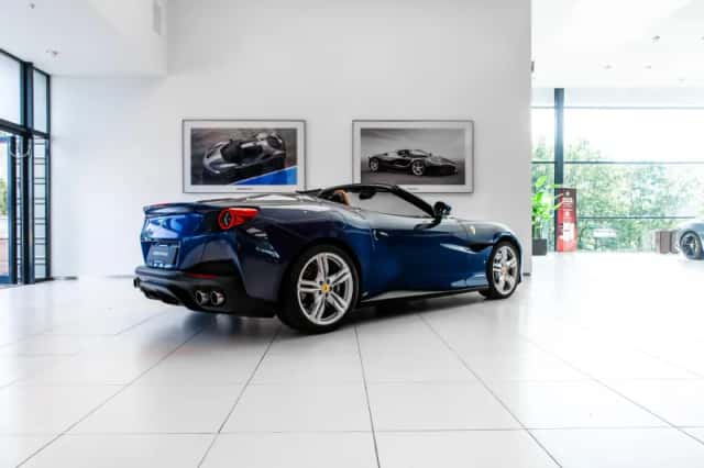 Ferrari Portofino (2020) thumbnail 4