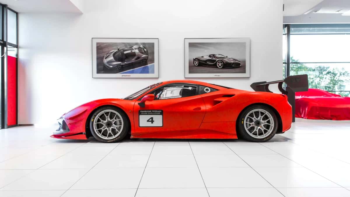 Ferrari 488 (2018) — foto 1