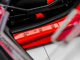 Ferrari 488 (2018) thumbnail 18