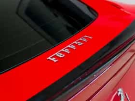 Ferrari F12 (2012) thumbnail 24