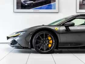 Ferrari SF90 Stradale (2022) thumbnail 19