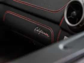Ferrari California (2012) thumbnail 13