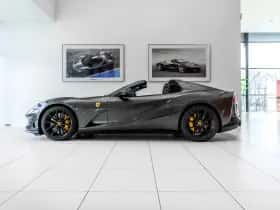 Ferrari 812 GTS (2023) thumbnail 1