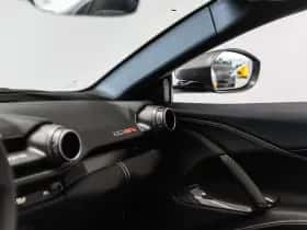 Ferrari 812 GTS (2023) thumbnail 19