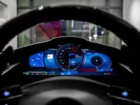 Ferrari SF90 Spider (2025) thumbnail 9