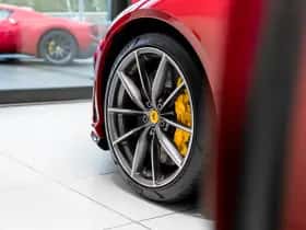 Ferrari 812 GTS (2021) thumbnail 25