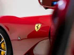 Ferrari 812 GTS (2021) thumbnail 26