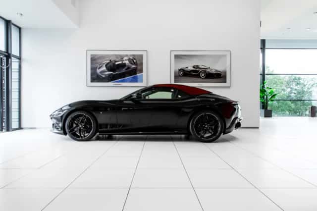 Ferrari Roma (2024) thumbnail 4